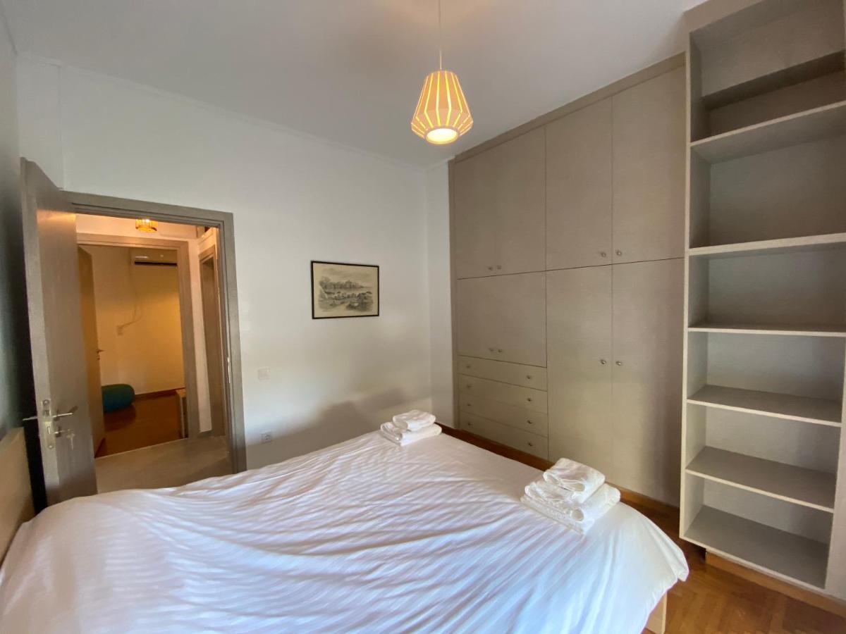 Galaxy Home Spacious & Renovated Apartment Athens Luaran gambar